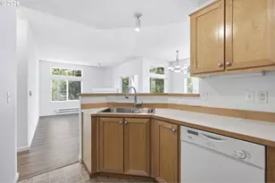 14635 SW Beard Rd, Beaverton, OR 97007 - Photo 17
