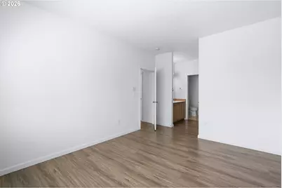 14635 SW Beard Rd #102, Beaverton, OR 97007 - Photo 19