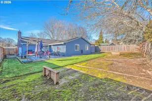 1380 SE 64th Ct, Hillsboro, OR 97123 - Photo 29