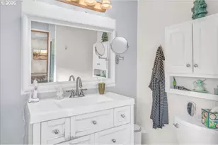 1380 SE 64th Ct, Hillsboro, OR 97123 - Photo 25