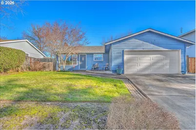 1380 SE 64th Ct, Hillsboro, OR 97123 - Photo 3