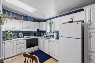 2350 N Terry St, Eugene, OR 97402 - Photo 7