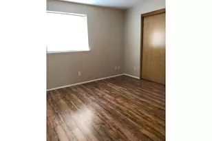 1006 NE Tamera Ln, Portland, OR 97220 - Photo 7