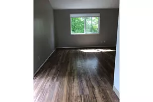 1006 NE Tamera Ln, Portland, OR 97220 - Photo 3