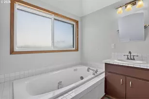 16217 NW Barkton Ct, Beaverton, OR 97006 - Photo 25