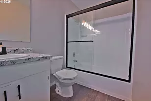 6296 Thurston Rd, Springfield, OR 97478 - Photo 21