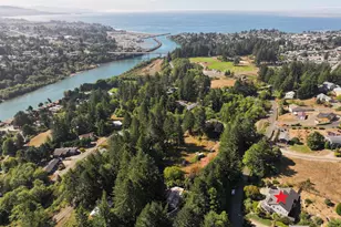 217 Marine Dr, Brookings, OR 97415 - Photo 29