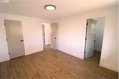 77 Shady Loop, Springfield, OR 97477 - Photo 9