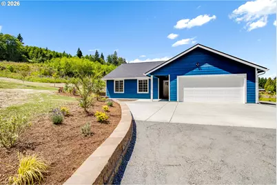 252 Wake Robin Ln, Longview, WA 98632 - Photo 1