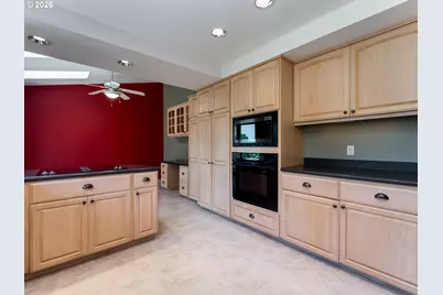 525 NE 125th Cir, Vancouver, WA 98685 - Photo 9