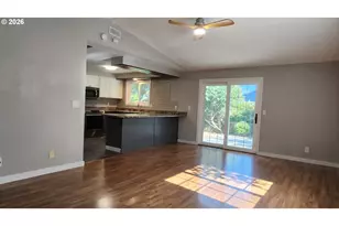 815 Valleywood Dr, Salem, OR 97306 - Photo 17
