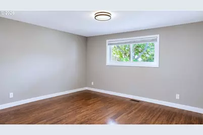 815 Valleywood Dr, Salem, OR 97306 - Photo 19
