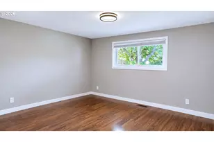 815 Valleywood Dr, Salem, OR 97306 - Photo 19