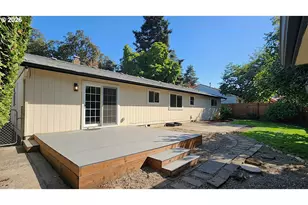 815 Valleywood Dr, Salem, OR 97306 - Photo 3