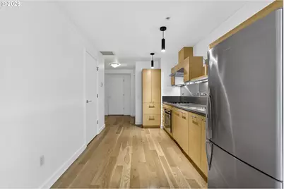 3601 S River Pkwy #702, Portland, OR 97239 - Photo 17