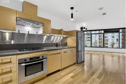 3601 S River Pkwy #702, Portland, OR 97239 - Photo 9