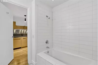3601 S River Pkwy #702, Portland, OR 97239 - Photo 19
