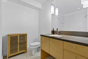 3601 S River Pkwy, Portland, OR 97239 - Photo 17