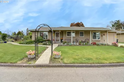 200 S Cascade Dr, Woodburn, OR 97071 - Photo 1