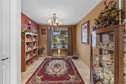 200 S Cascade Dr, Woodburn, OR 97071 - Photo 15