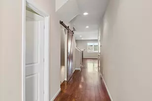7293 NW 168th Ave, Portland, OR 97229 - Photo 3