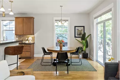 1314 NE Junior St, Portland, OR 97211 - Photo 13