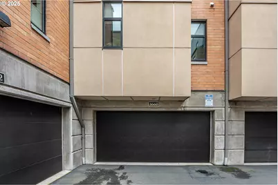 1660 NW Riverscape Dr, Portland, OR 97209 - Photo 39