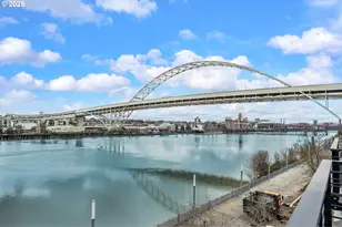 1660 NW Riverscape Dr, Portland, OR 97209 - Photo 35