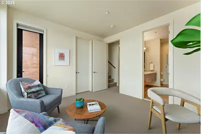 1660 NW Riverscape Dr, Portland, OR 97209 - Photo 23