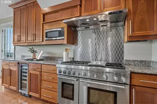500 NW Maywood Dr, Portland, OR 97210 - Photo 15