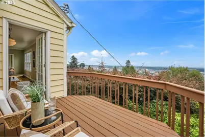 500 NW Maywood Dr, Portland, OR 97210 - Photo 39