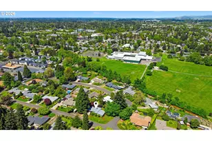 2893 Firwood Way, Eugene, OR 97401 - Photo 39
