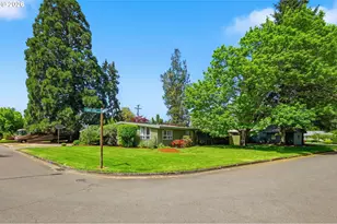 2893 Firwood Way, Eugene, OR 97401 - Photo 37
