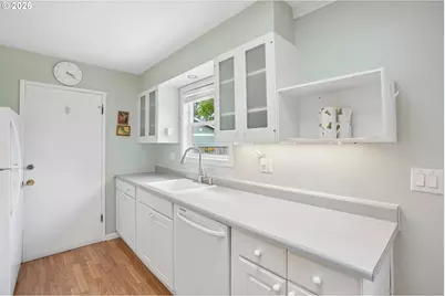 2355 SW Sandalwood Ave, Beaverton, OR 97005 - Photo 11