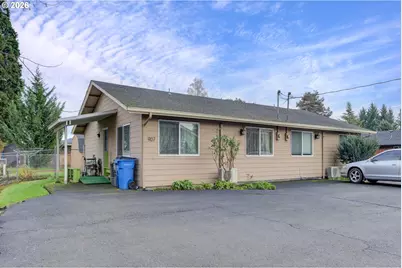 907 NE 1st Ave, Battle Ground, WA 98604 - Photo 1