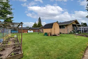 907 NE 1st Ave, Battle Ground, WA 98604 - Photo 5