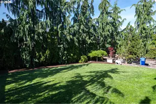 471 Vine Ave, Woodburn, OR 97071 - Photo 31