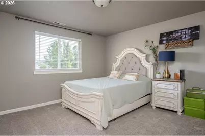 471 Vine Ave, Woodburn, OR 97071 - Photo 29