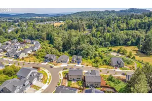 15487 SE Hawthorne Mdws St, Portland, OR 97236 - Photo 37