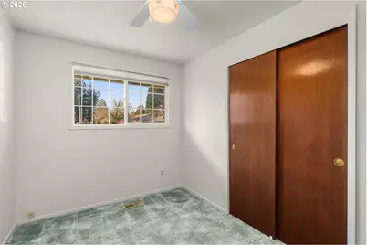 3805 SE 180th Pl, Portland, OR 97236 - Photo 17