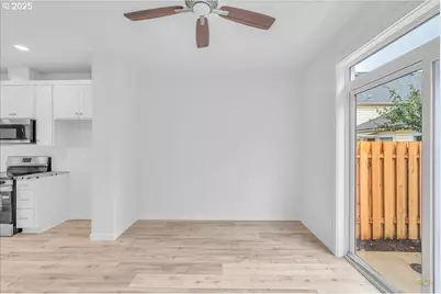 9418 N Bristol Ave, Portland, OR 97203 - Photo 13