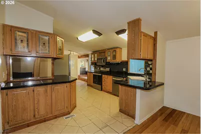 2892 Coos Bay Wagon Rd, Roseburg, OR 97471 - Photo 15