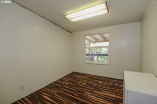 2892 Coos Bay Wagon Rd, Roseburg, OR 97471 - Photo 27