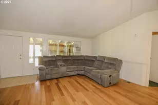 2892 Coos Bay Wagon Rd, Roseburg, OR 97471 - Photo 7