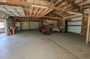 2892 Coos Bay Wagon Rd, Roseburg, OR 97471 - Photo 41