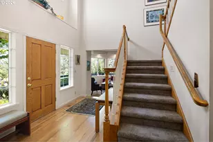 2002 Morning View Dr, Eugene, OR 97405 - Photo 11