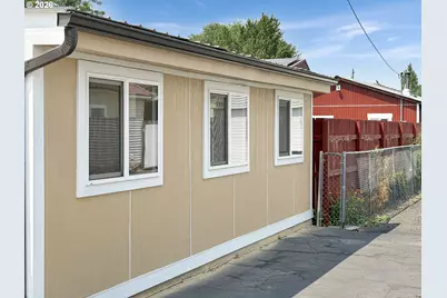 2142 Colorado Ave, Baker City, OR 97814 - Photo 43