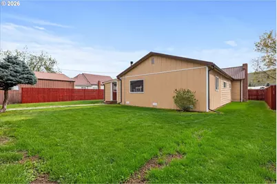 2142 Colorado Ave, Baker City, OR 97814 - Photo 7