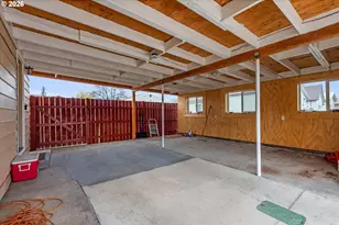 2142 Colorado Ave, Baker City, OR 97814 - Photo 9