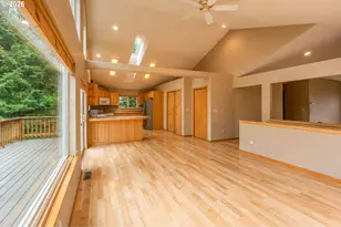 93764 Coho Ln, Coos Bay, OR 97420 - Photo 11